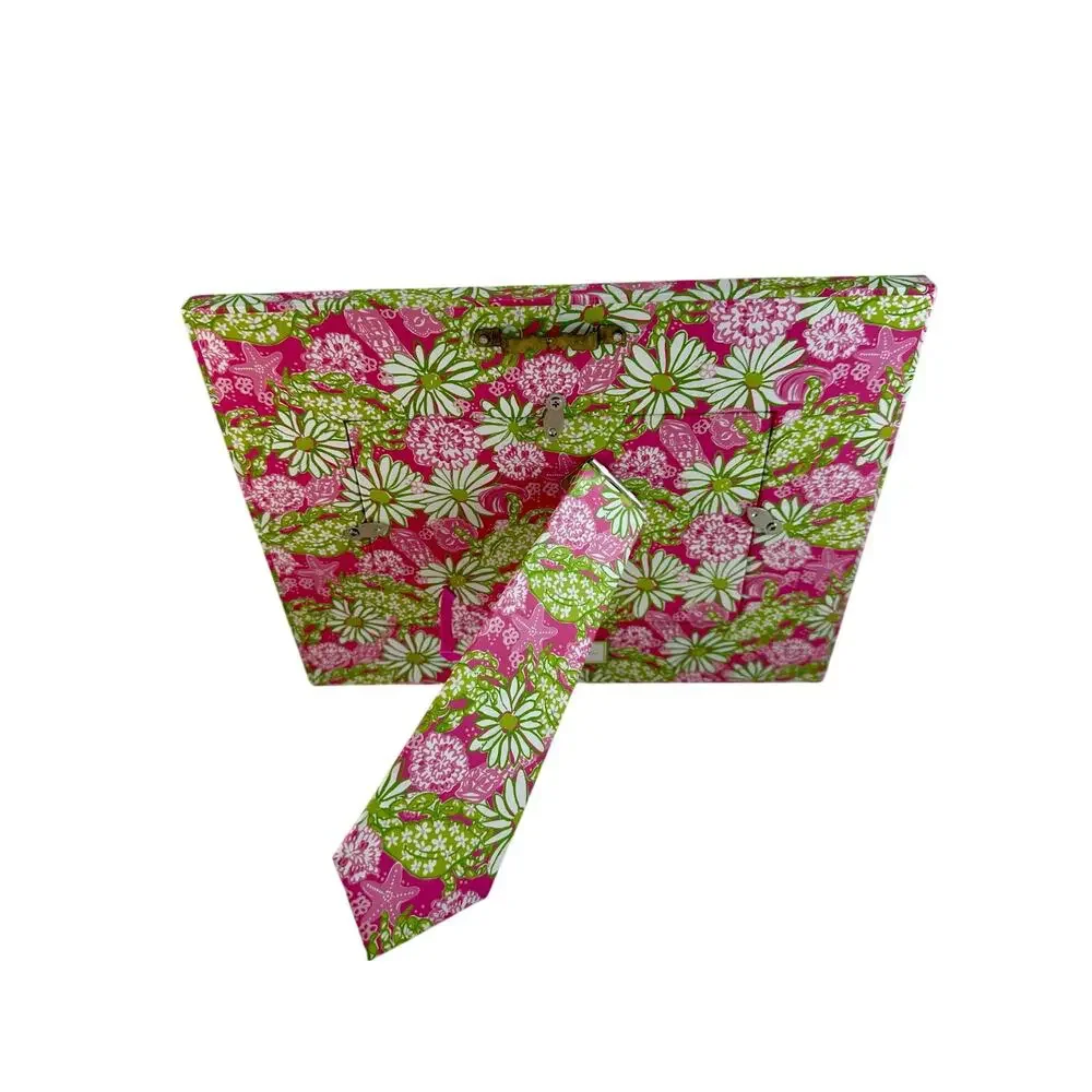 Lilly Pulitzer Frame Green Pink Sea Theme Preowned